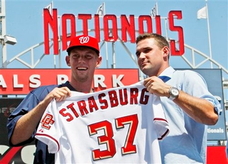 Illustration for article titled The 2009 Washington Nationals: A Season Of Bigger Failure